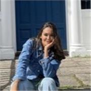 Profesera Nativa de portugues ( acento brasileño)